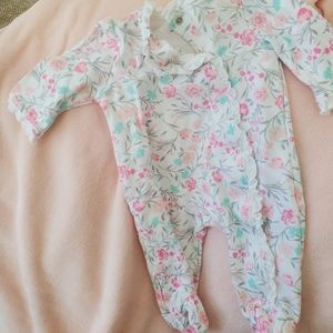 NWOT Pink Flower Footed Onsie w/ Hat